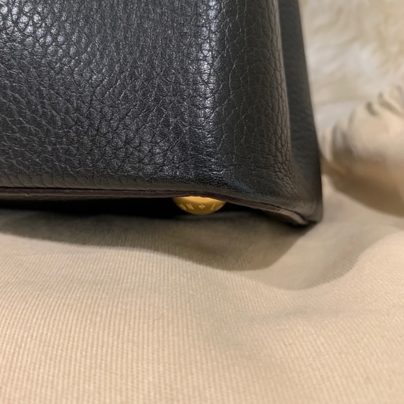 Sold: Louis Vuitton Capucines PM Black GHW Full Set - Picture 5 of 16